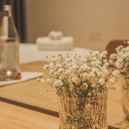 Sicily Hotel Дуонг-Донг Экстерьер фото